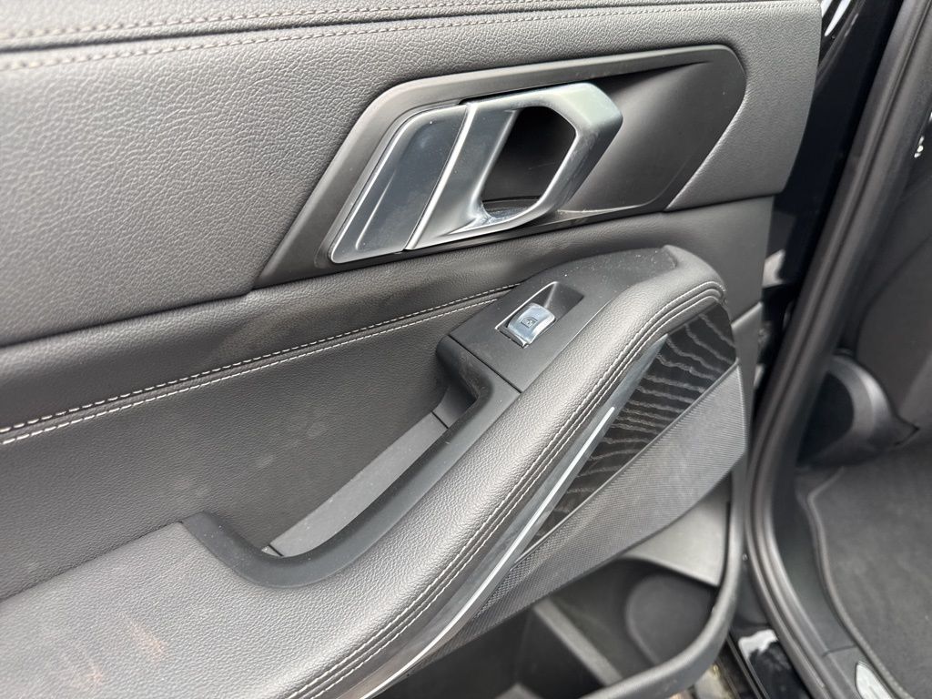 2022 BMW X7 40i - Photo 37