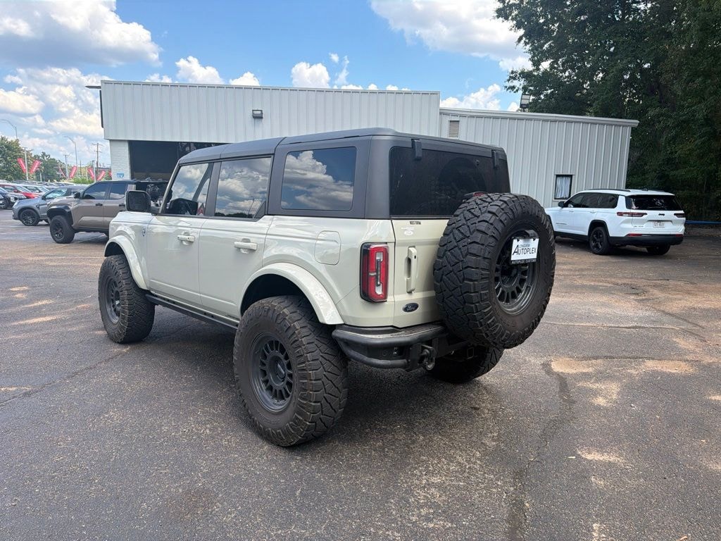 Used 2025 Ford Bronco Outer Banks SUV