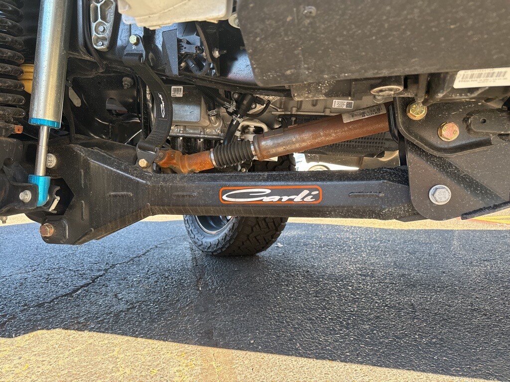 2025 Ford F-450 Platinum photo 4