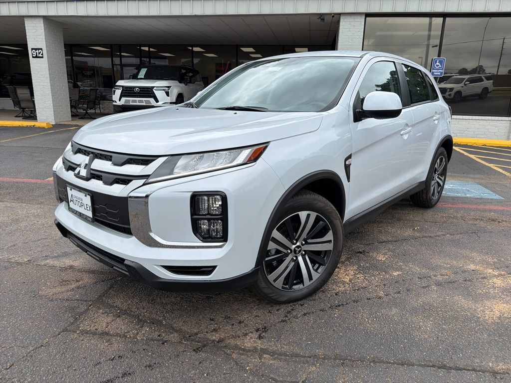2026 Mitsubishi Outlander Sport 2.0 ES AWC CVT's photo