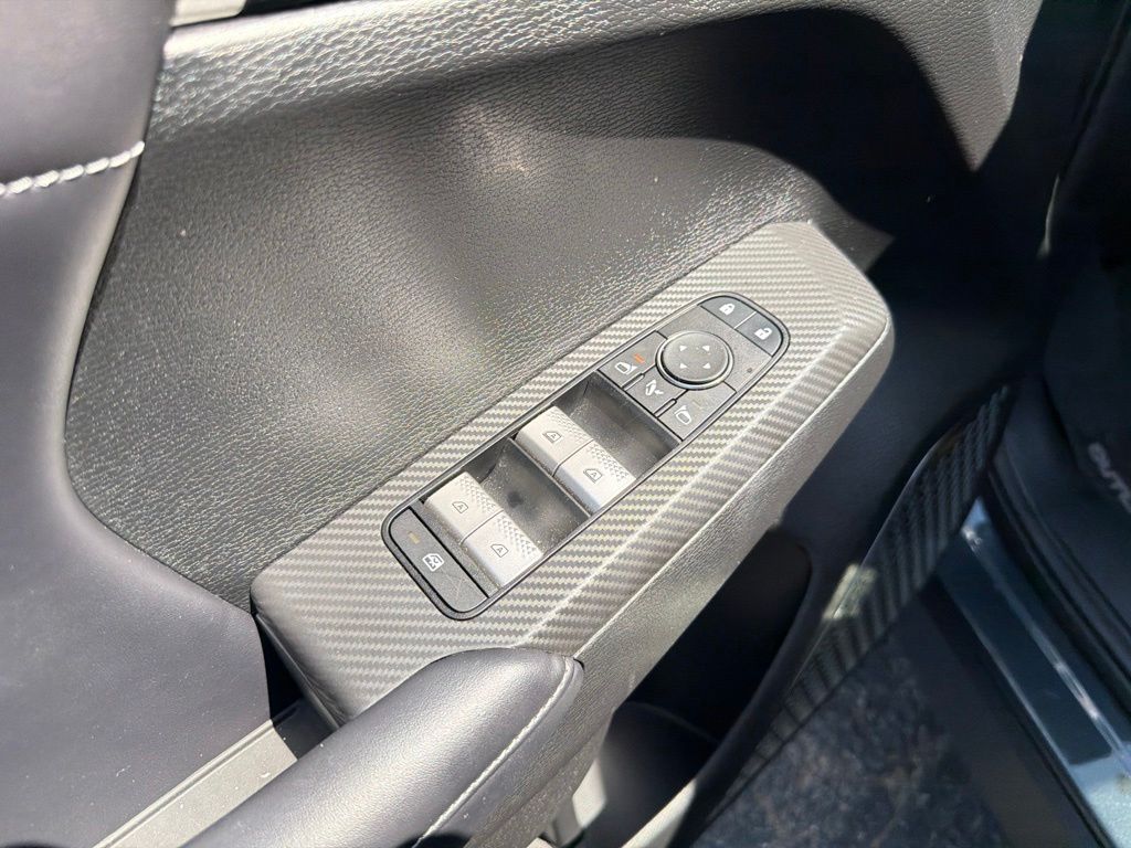 2026 Mitsubishi Outlander SE - Photo 13