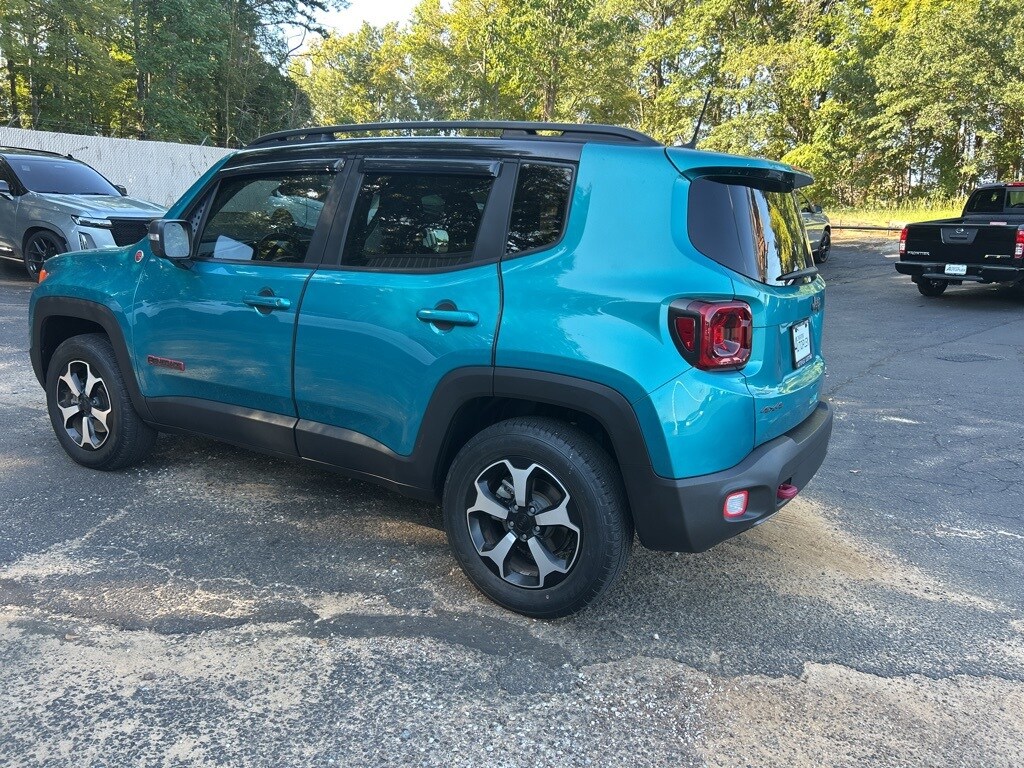 2020 Jeep Renegade Trailhawk photo 2