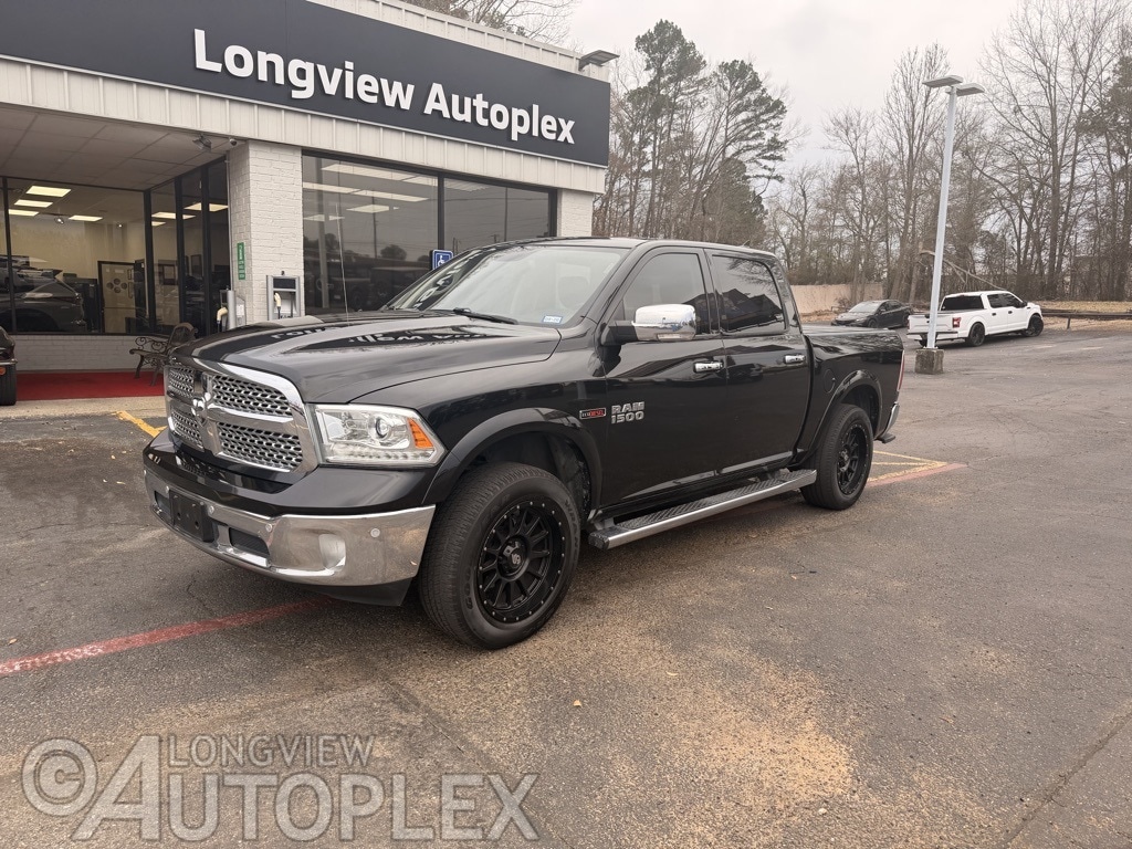 2017 RAM Ram 1500 Pickup Laramie