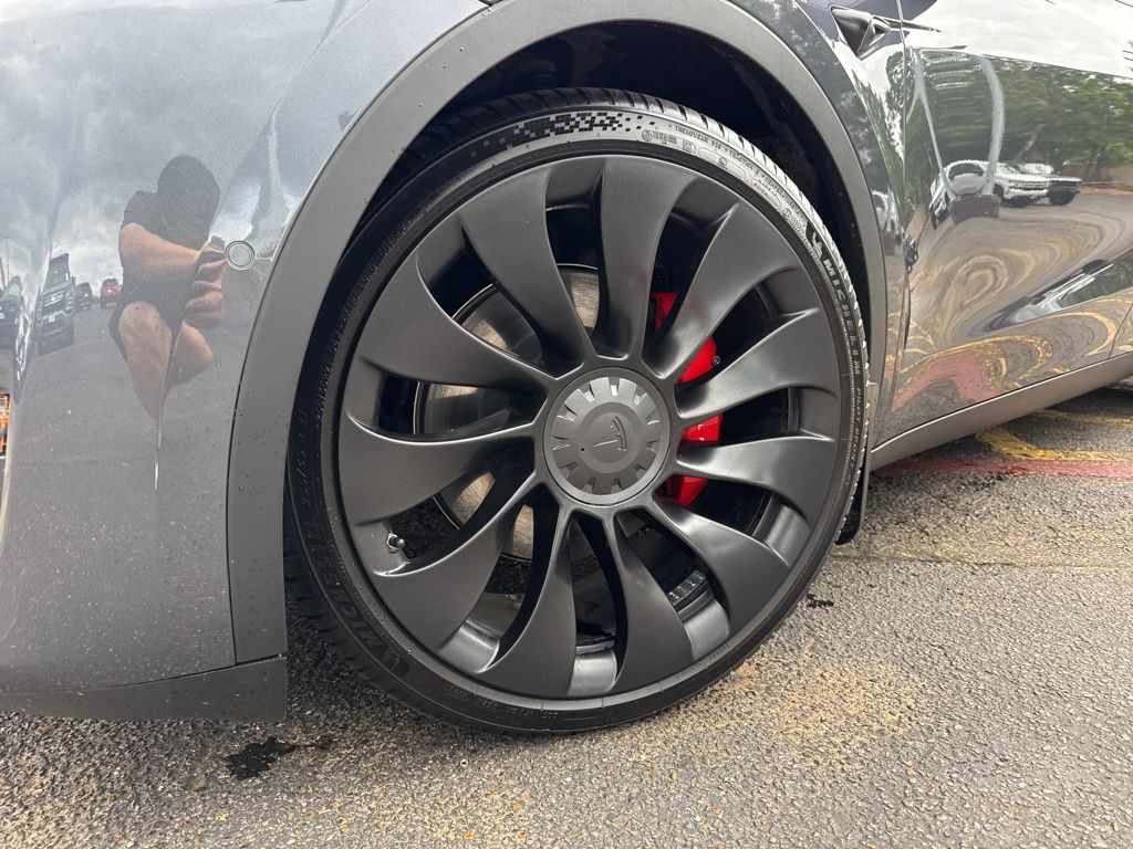 Used 2022 Tesla Model Y Performance with VIN 7SAYGDEF4NF445579 for sale in Longview, TX