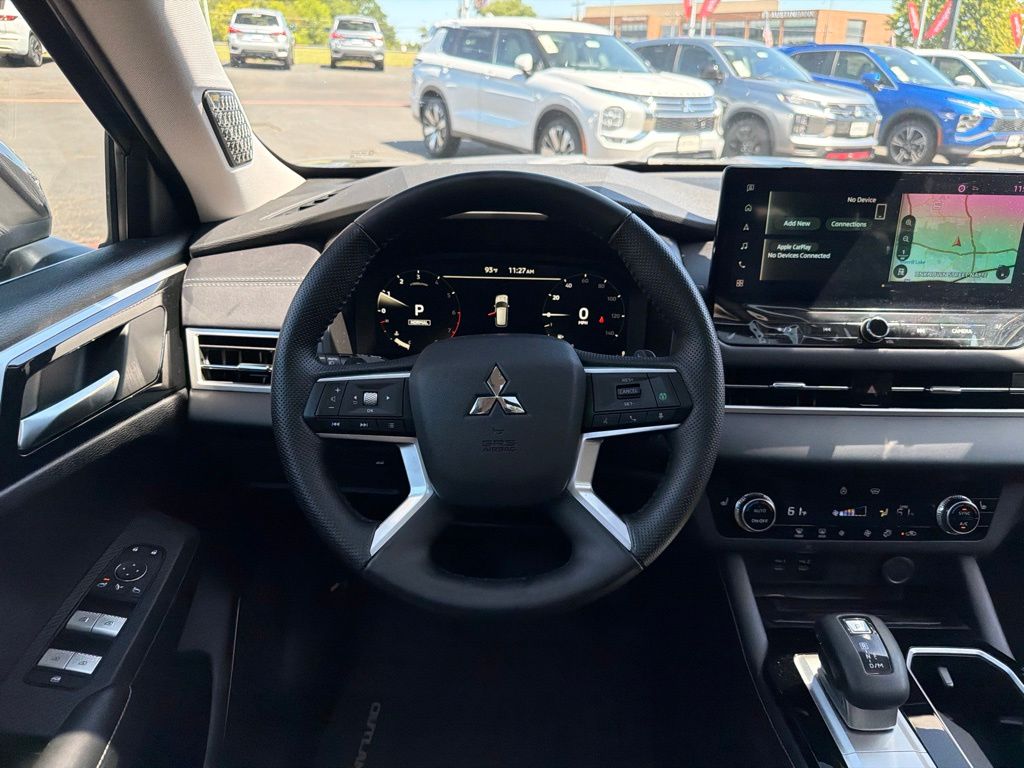 2026 Mitsubishi Outlander SE - Photo 43