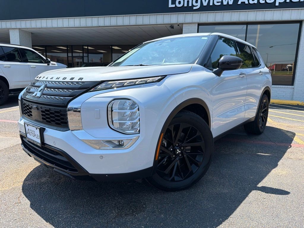 Used 2023 Mitsubishi Outlander SE SUV
