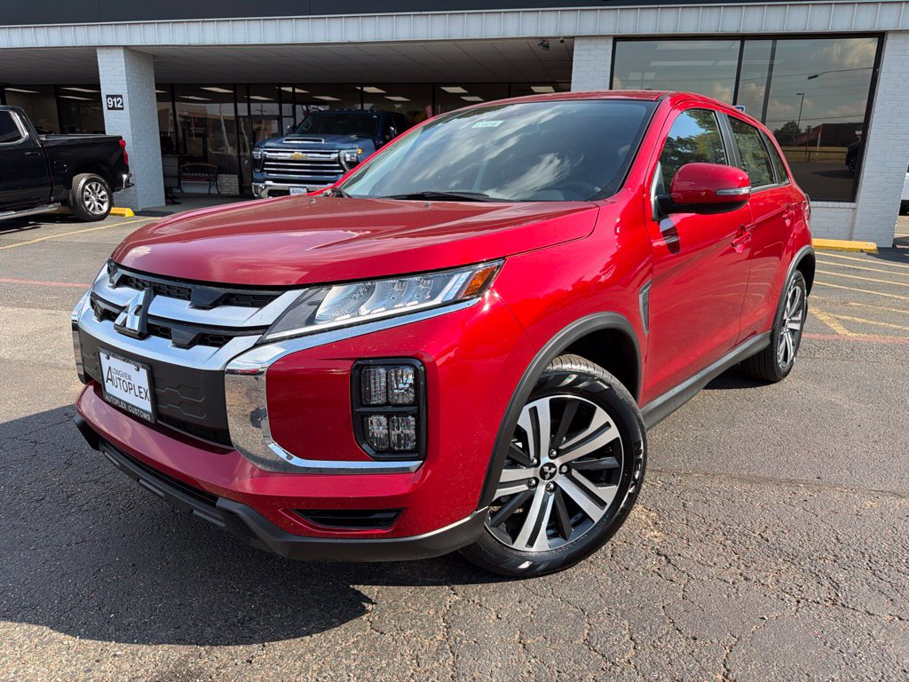 2027 Mitsubishi Outlander Sport SE
