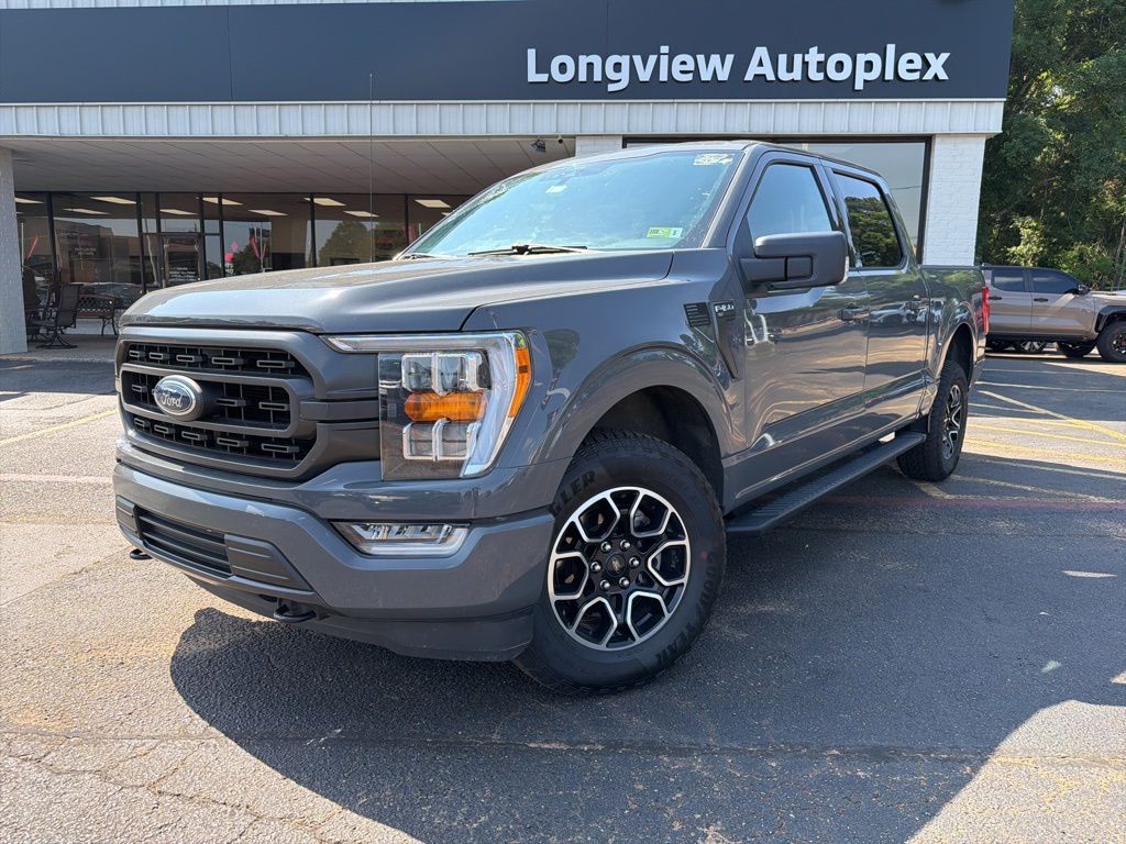 2021 Ford F-150 XLT 4x4 SuperCrew 5-1/2 Box's photo