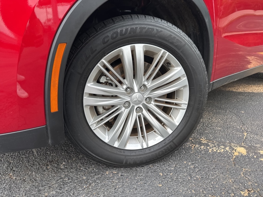 Used 2022 Mitsubishi Outlander ES with VIN JA4J3TA82NZ032351 for sale in Longview, TX