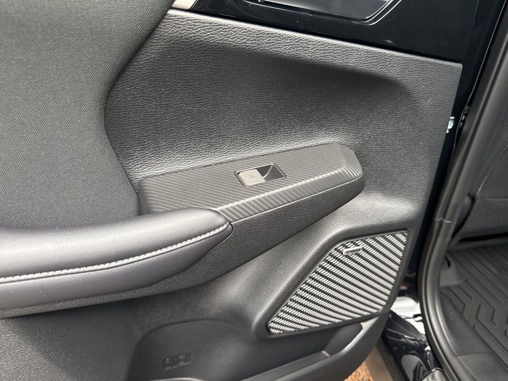 2026 Mitsubishi Outlander ES - Photo 33