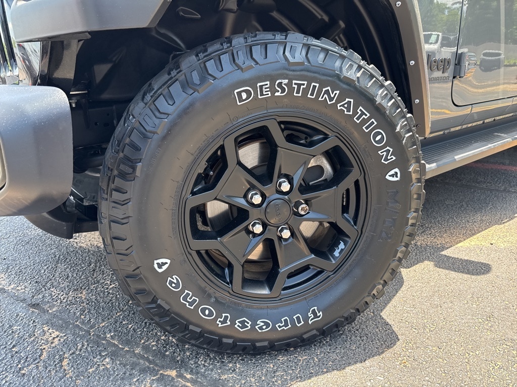 Used 2021 Jeep Gladiator WILLYS with VIN 1C6HJTAGXML576882 for sale in Longview, TX