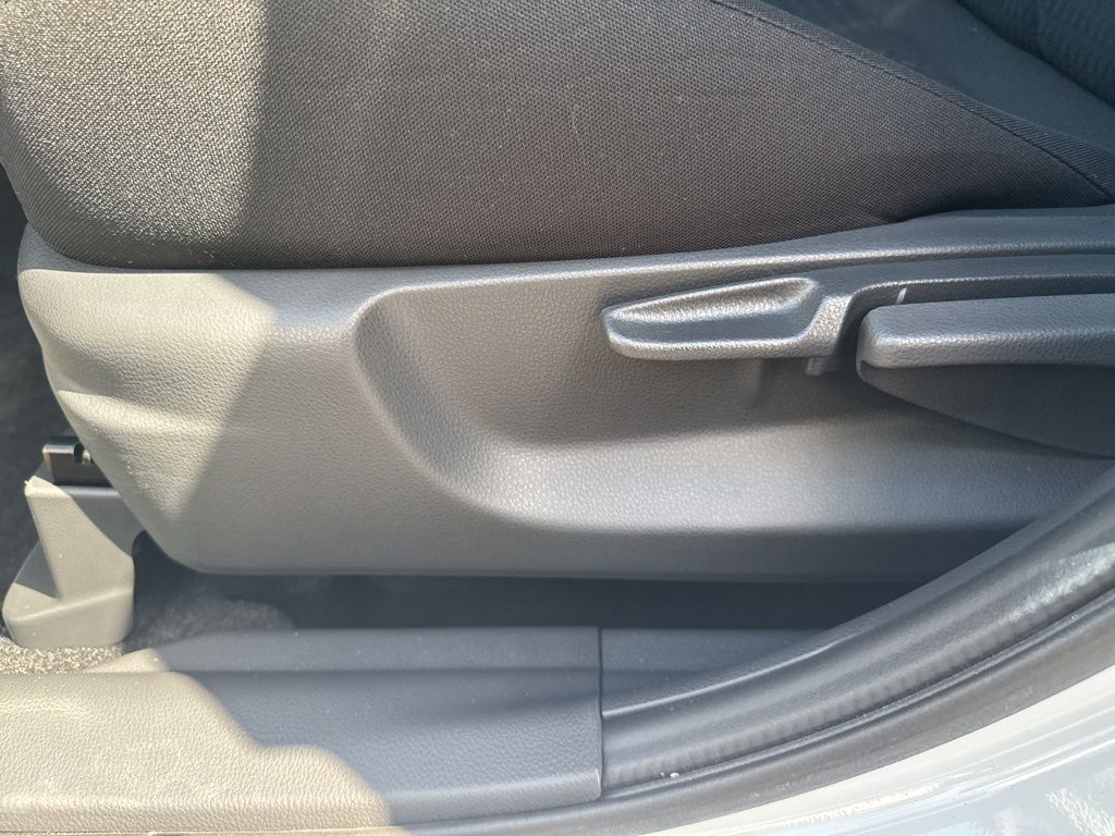 2026 Mitsubishi Eclipse Cross ES - Photo 16