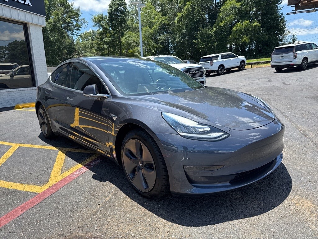 2020 Tesla Model 3 Long Range photo 4