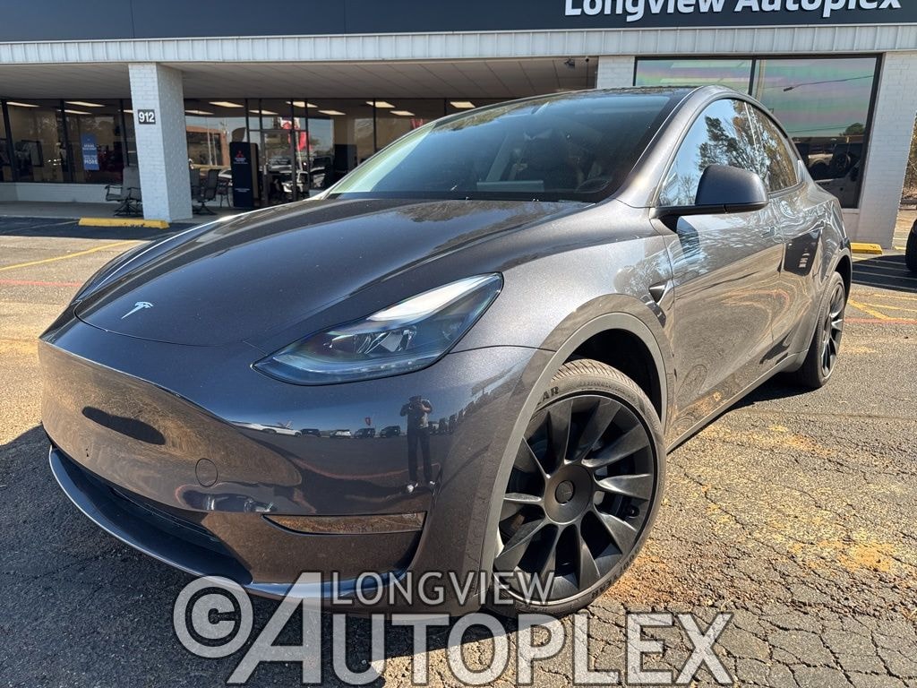 Used 2024 Tesla Model Y Long Range SUV