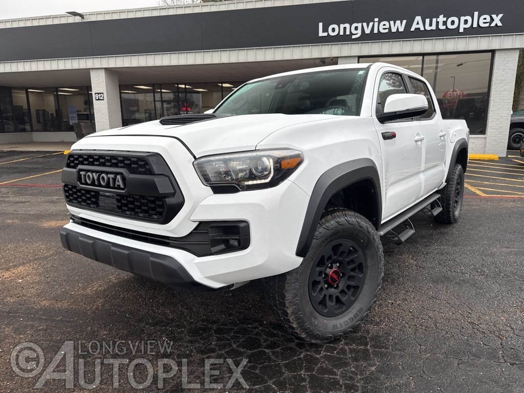 2019 Toyota Tacoma TRD Pro's photo