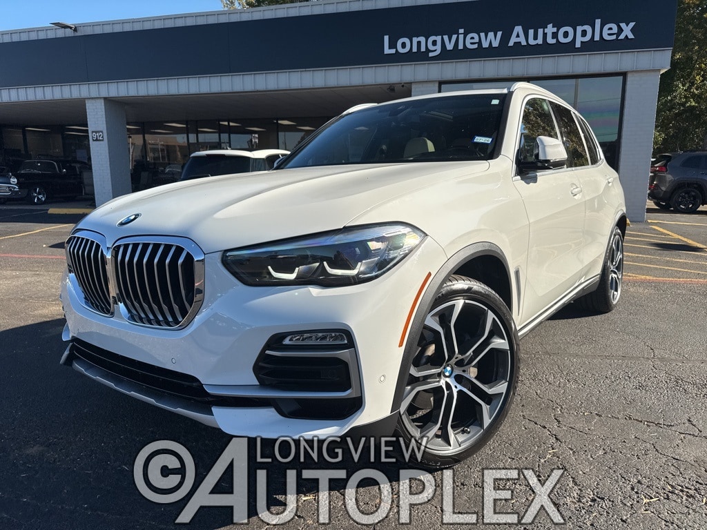 2021 BMW X5 40i's photo