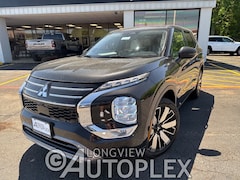 2025 Mitsubishi Outlander SE SUV