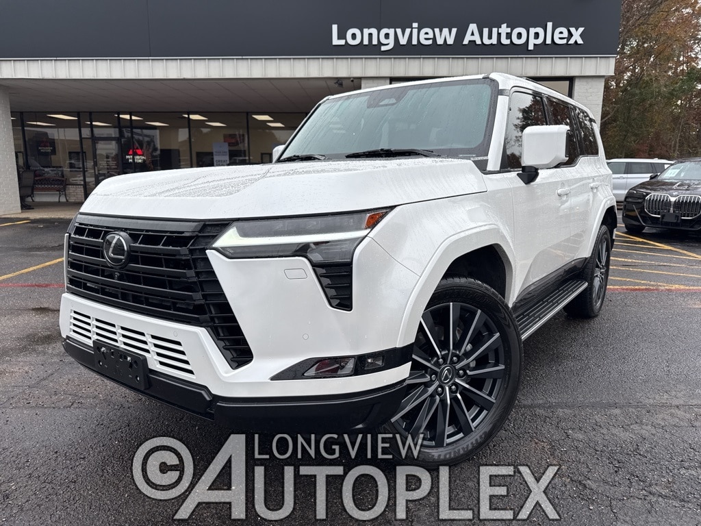 2024 Lexus GX Luxury's photo