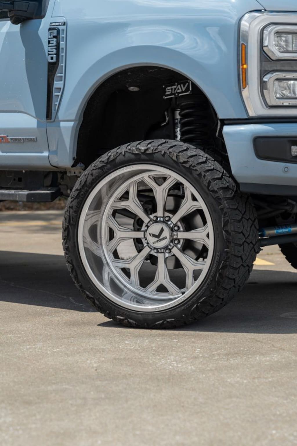 Used 2024 Ford F-350SD Lariat Truck