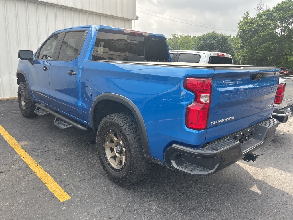 2024 Chevrolet Silverado 1500 ZR2 photo 2