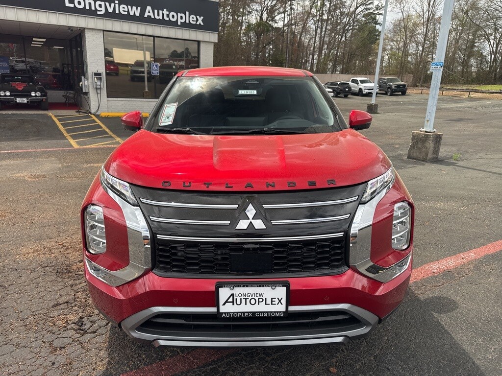 New 2026 Mitsubishi Outlander SE SUV