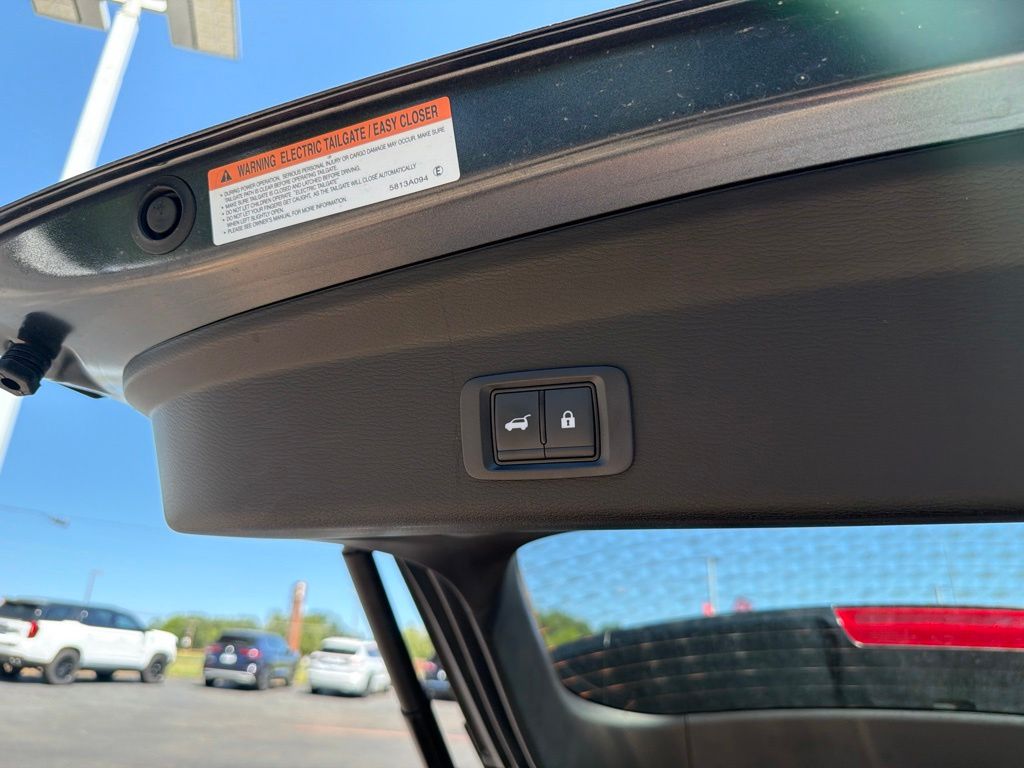 2026 Mitsubishi Outlander SE - Photo 8