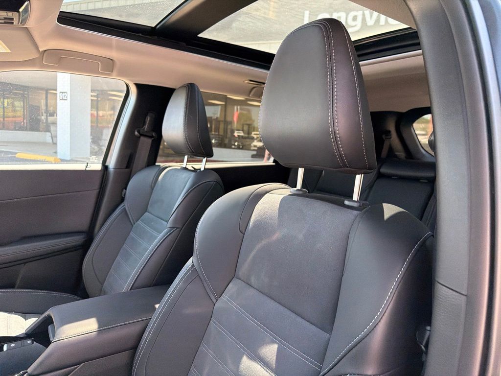 2026 Mitsubishi Outlander SE - Photo 19