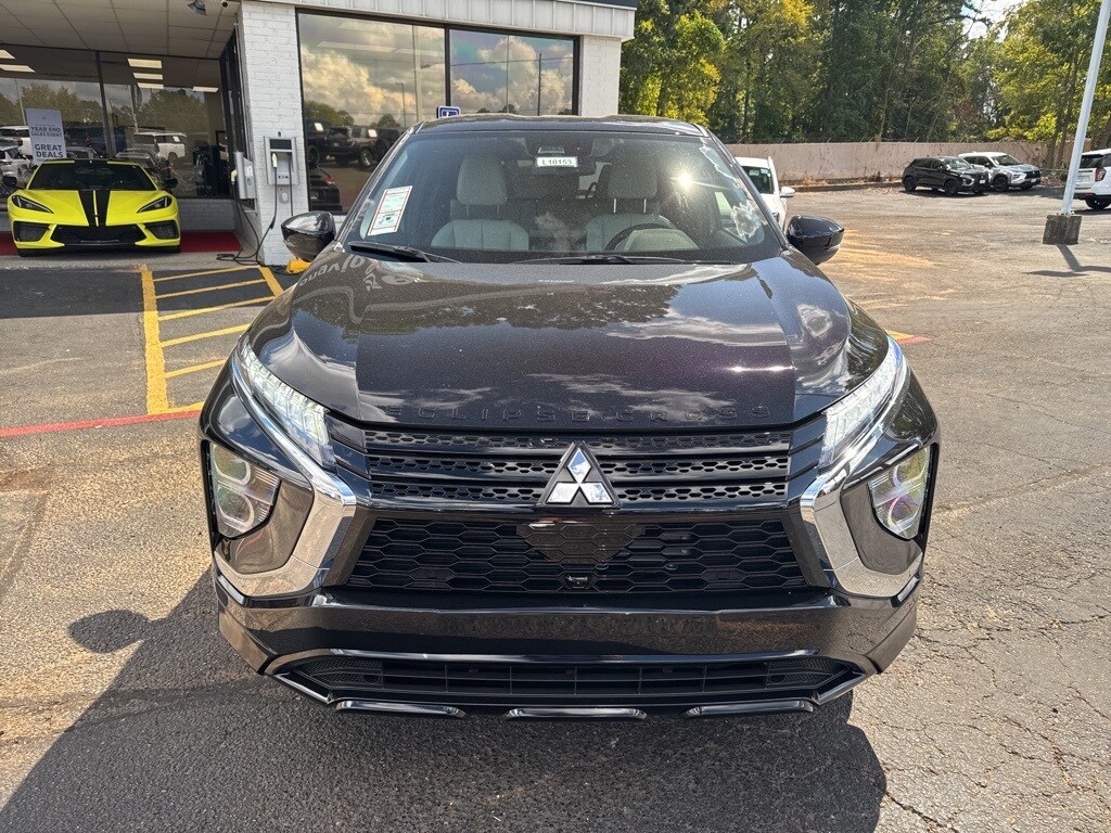2026 Mitsubishi Eclipse Cross SEL photo 2