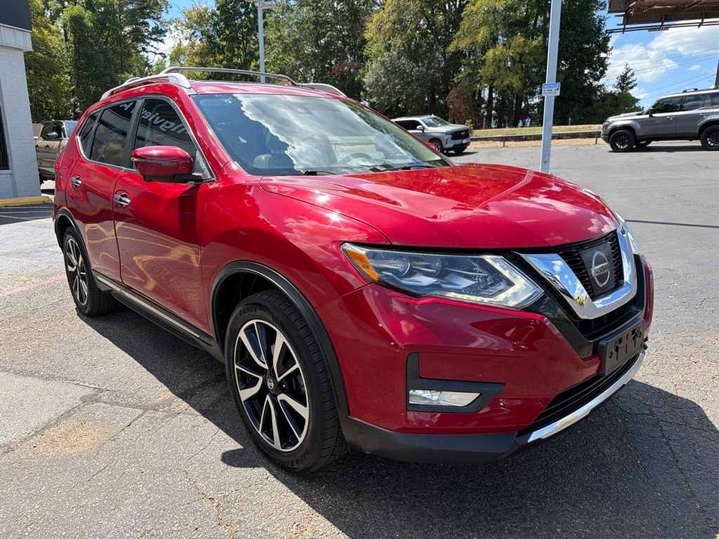 Used 2017 Nissan Rogue SL SUV
