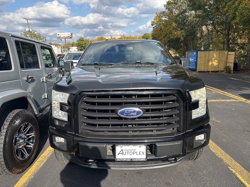 2016 Ford F-150 XLT photo 2