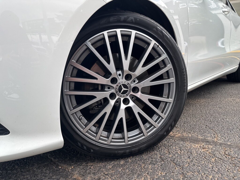 2020 Mercedes Benz CLA 250 photo 2