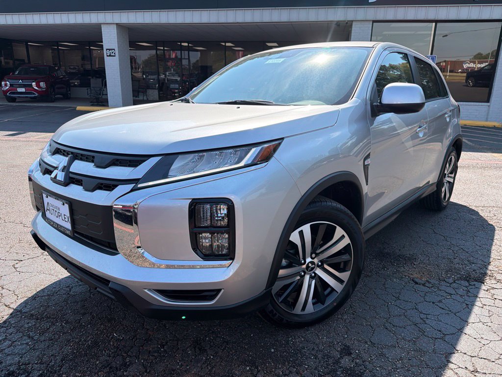 2027 Mitsubishi Outlander Sport ES