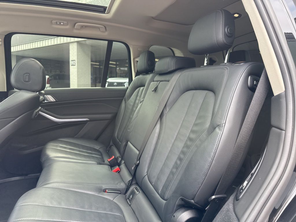 2022 BMW X7 40i - Photo 40