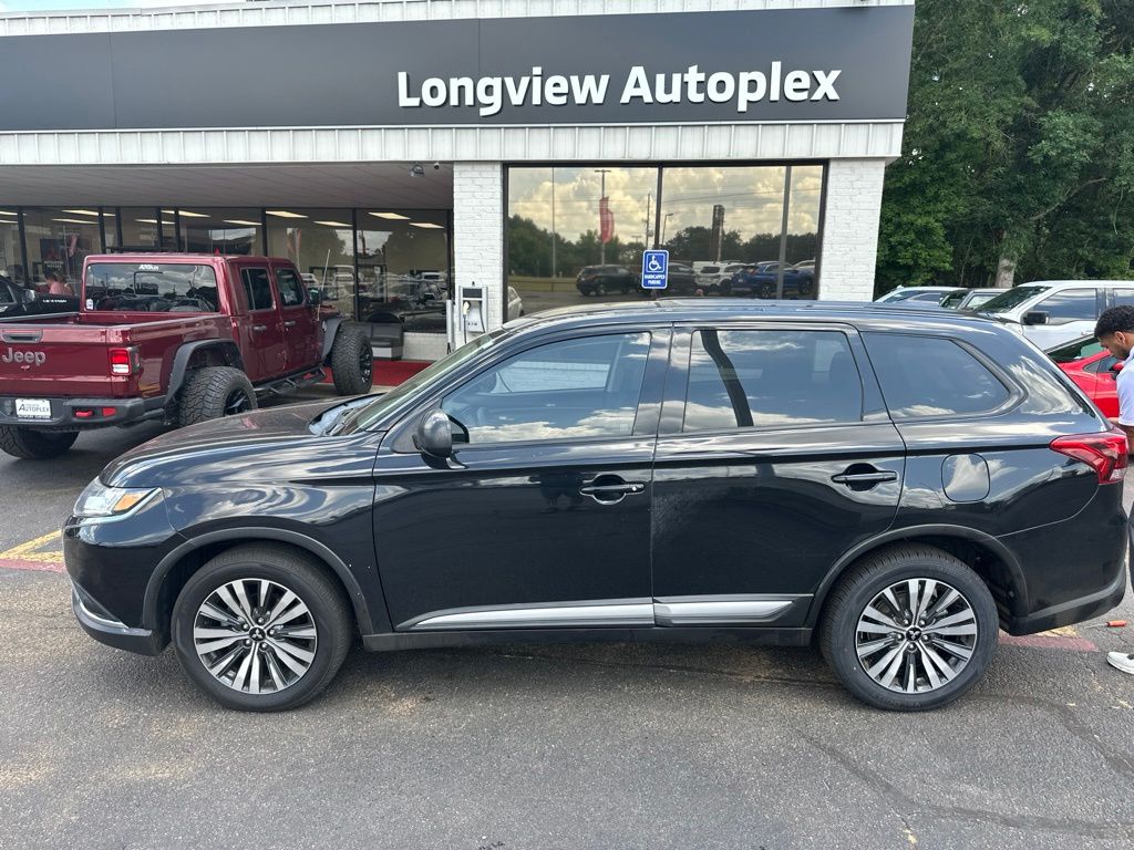 2020 Mitsubishi Outlander