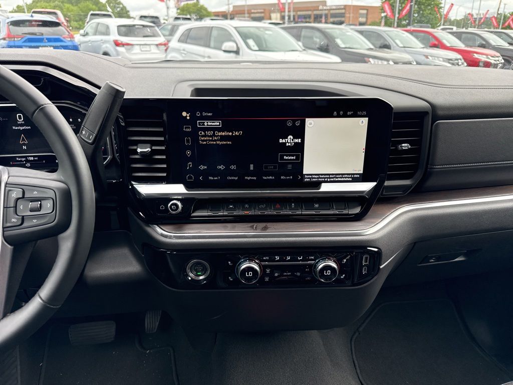 2024 GMC Sierra 1500 SLT - Photo 36