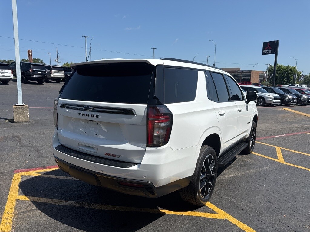 2021 Chevrolet Tahoe RST photo 3