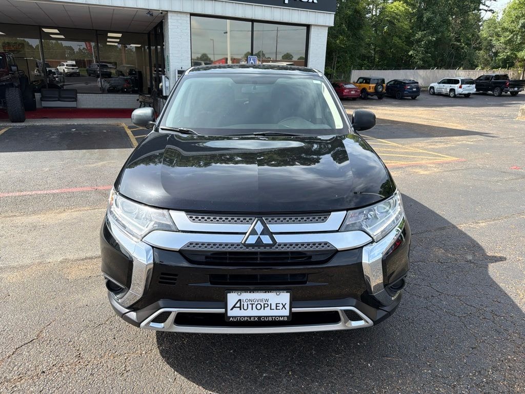 Used 2020 Mitsubishi Outlander SE SUV