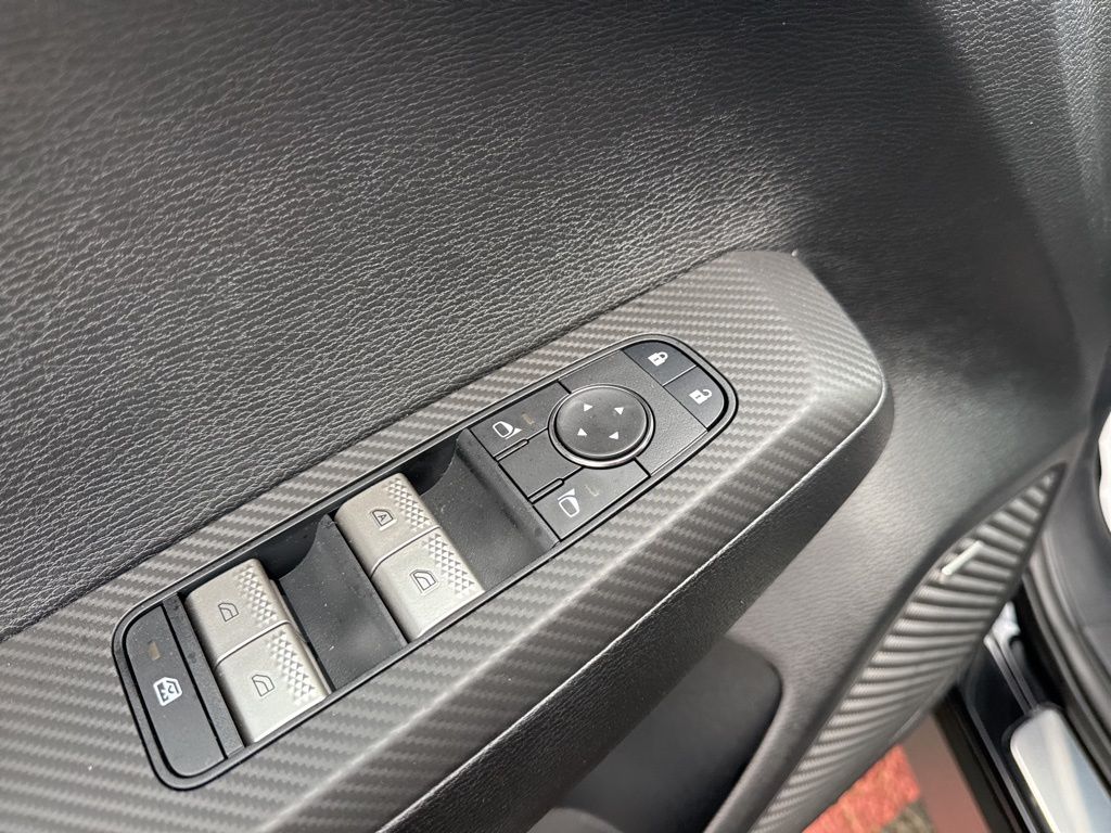 2026 Mitsubishi Outlander ES - Photo 14