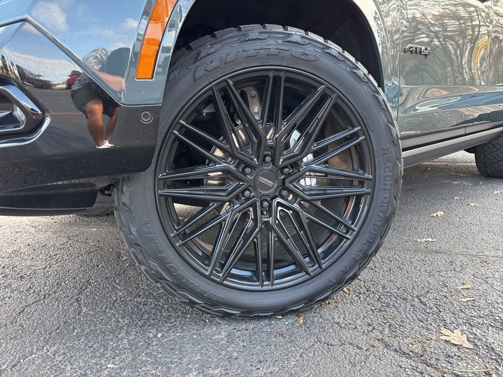 Used 2025 GMC Yukon AT4 Ultimate SUV