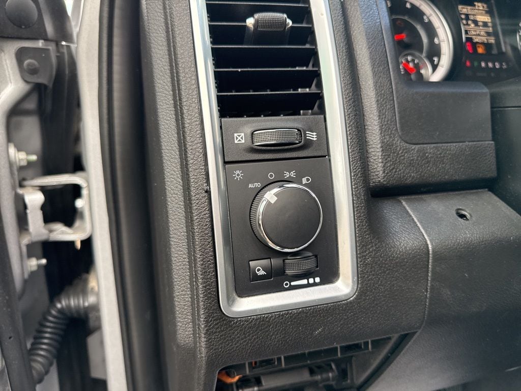 2021 RAM Ram 1500 Classic Warlock - Photo 15