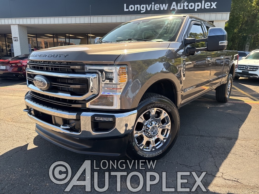 2022 Ford F-350 Super Duty King Ranch's photo