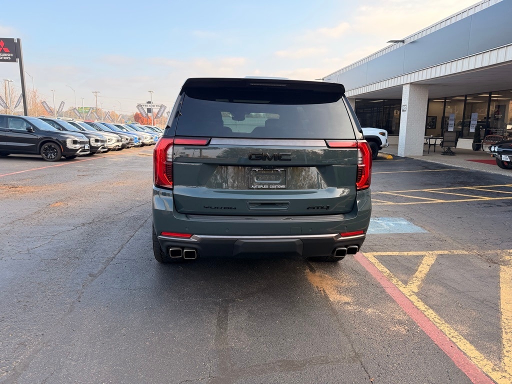 Used 2025 GMC Yukon AT4 Ultimate SUV