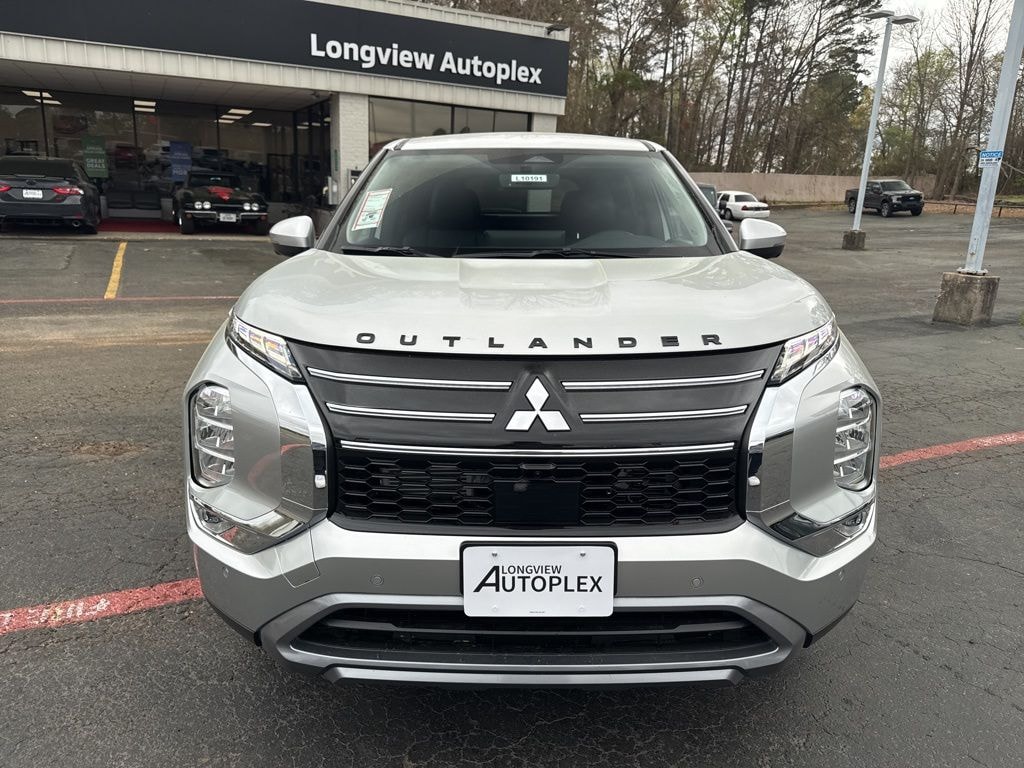 New 2026 Mitsubishi Outlander SE SUV