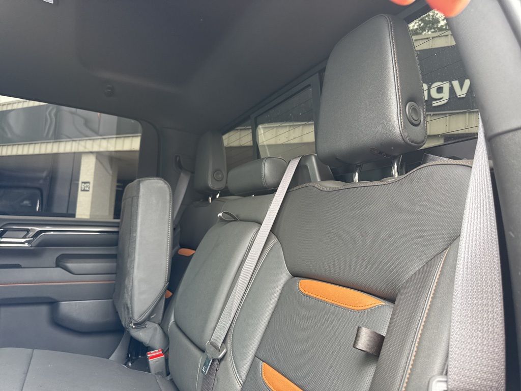 2024 GMC Sierra 2500HD AT4 - Photo 33