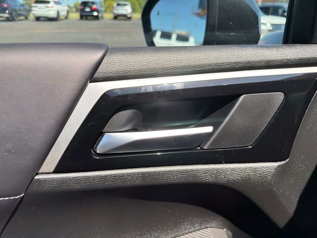 2026 Mitsubishi Outlander SE - Photo 12