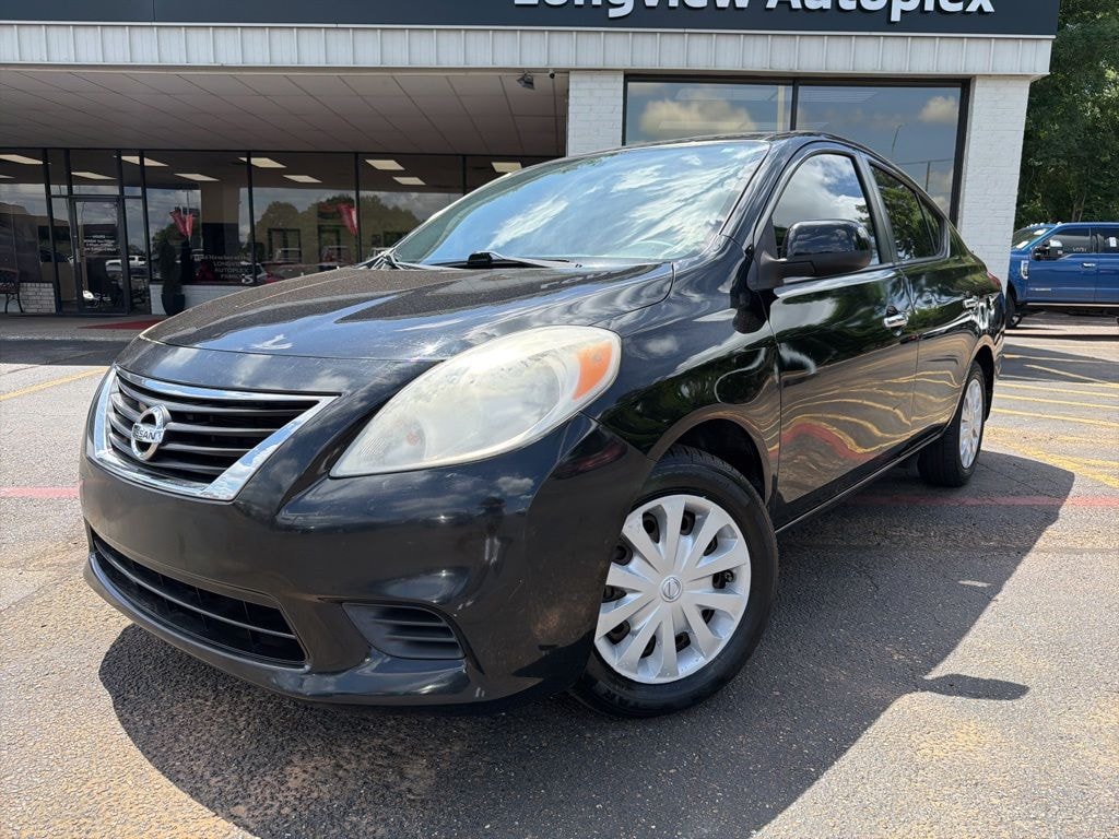 Used 2013 Nissan Versa 1.6 SV Sedan