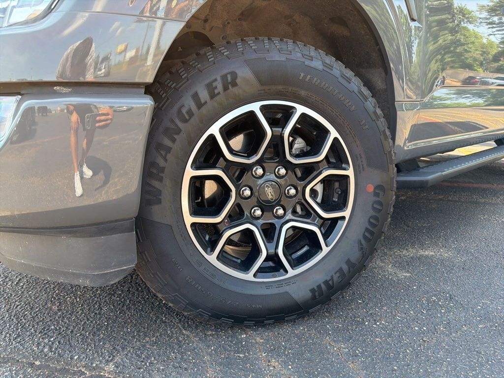 Used 2021 Ford F-150 XLT Truck
