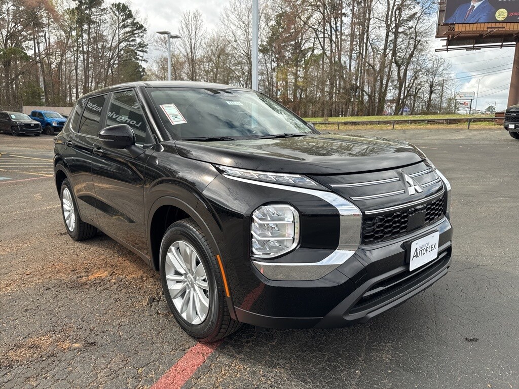 New 2026 Mitsubishi Outlander ES SUV