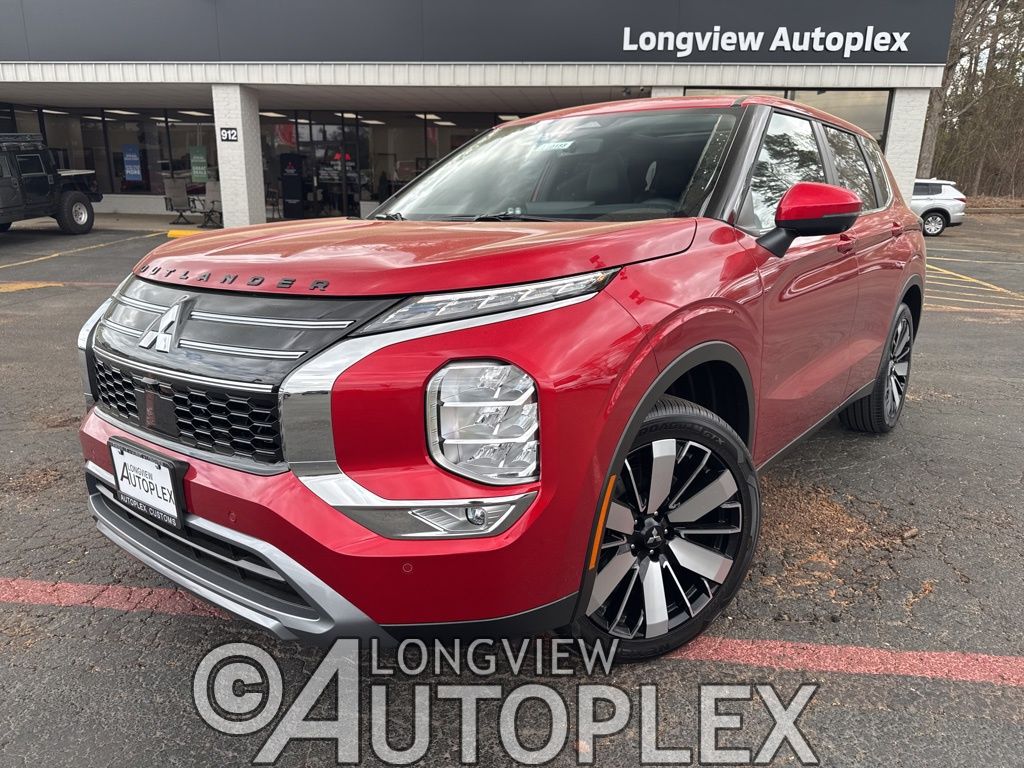 2026 Mitsubishi Outlander SE FWD's photo