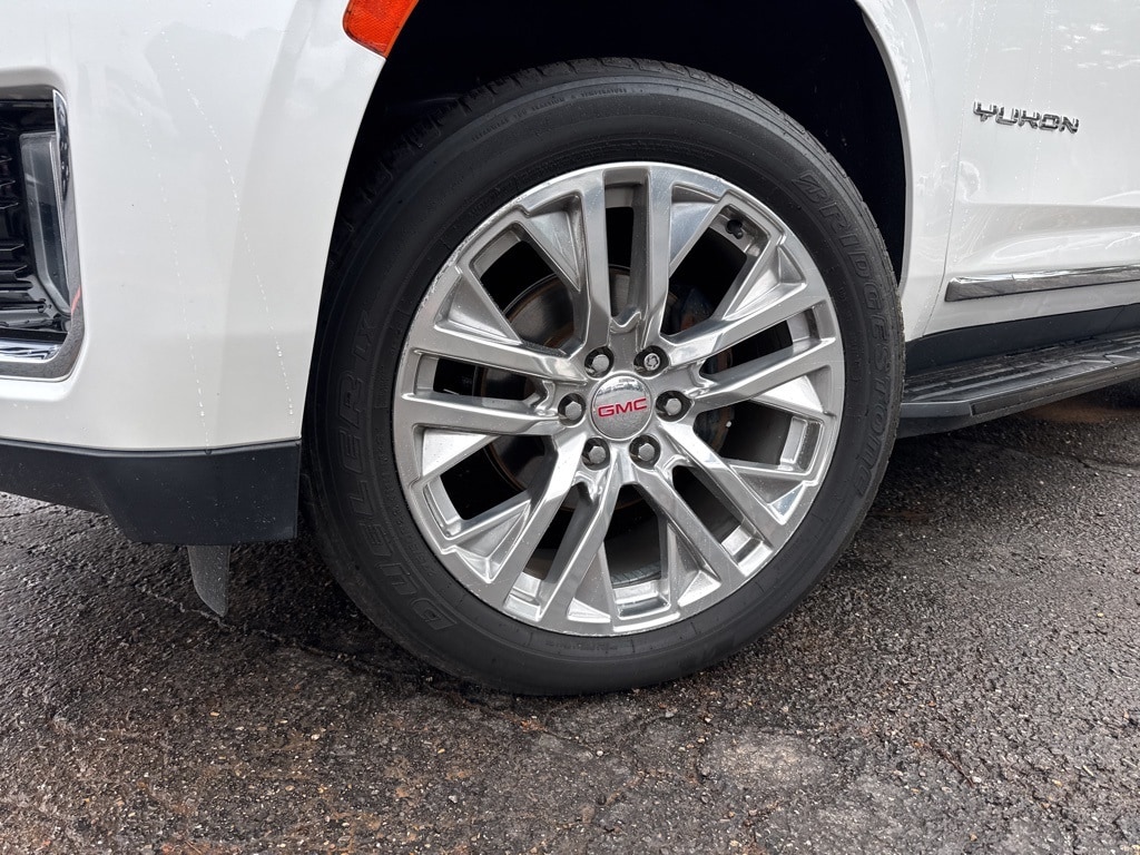 Used 2021 GMC Yukon SLT SUV